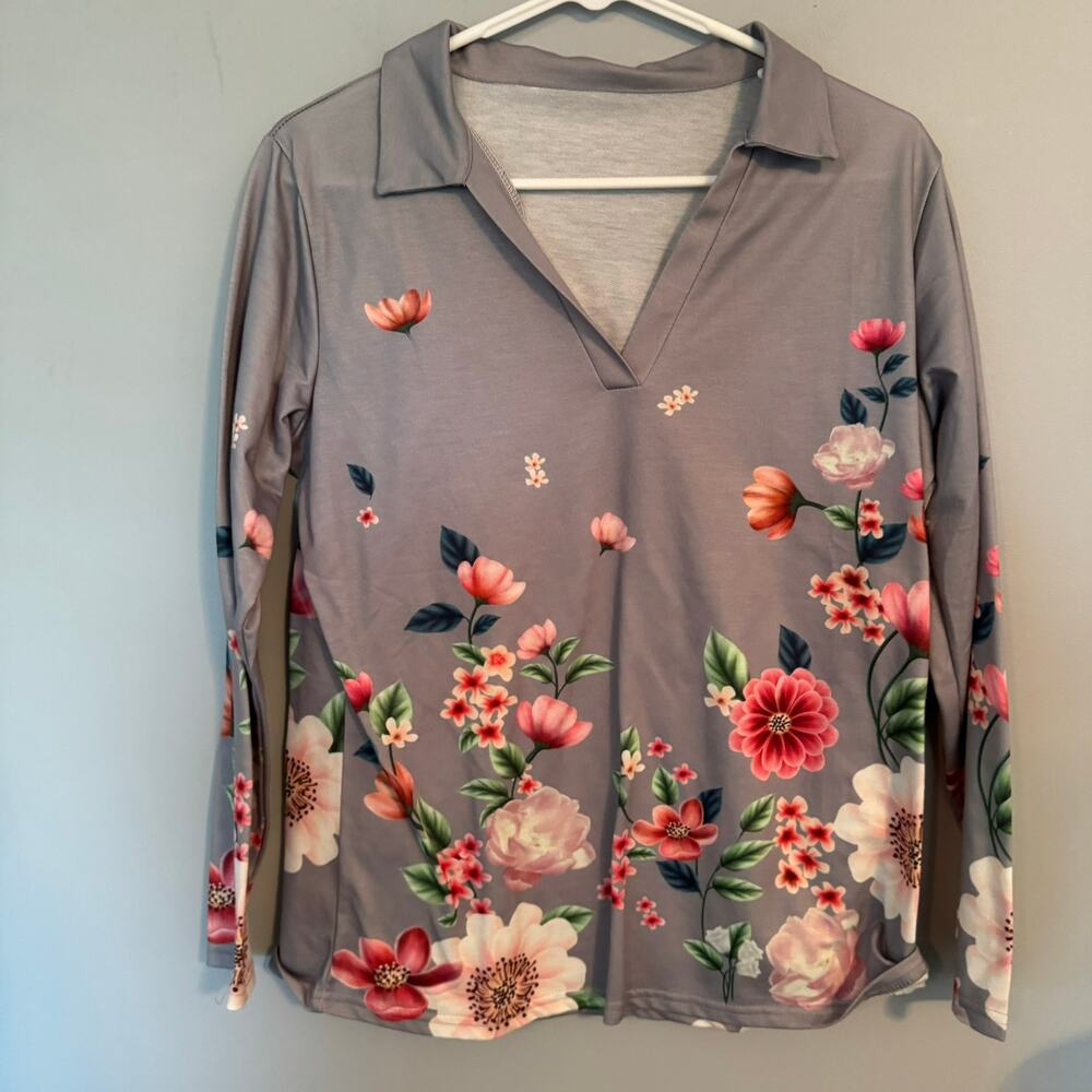 Unbranded Floral Collared V-Neck Top Size Medium Long Sleeves